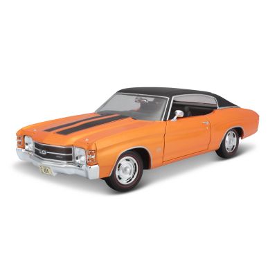 Метална кола Chevrolet Chevelle SS 454 1971 Maisto 1/18 31890 