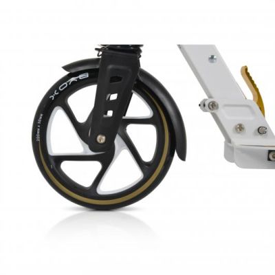 Сгъваема тротинетка Byox Chic бял