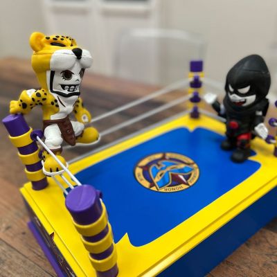 Разтеглива играчка Eolo Toys - Super Masked, Whispers