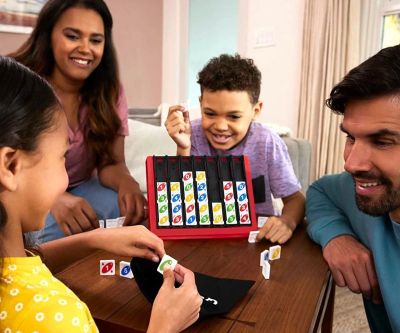 Карти за игра UNO Quatro Mattel HPF82