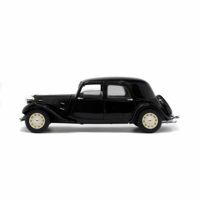 Метална кола Citroen Traction 11 Cv 1:18 SOLIDO 1800903