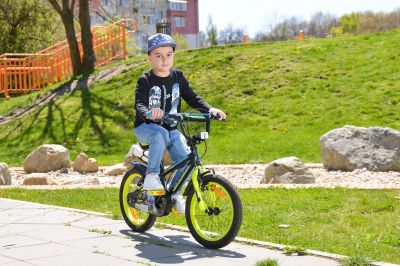 Детски велосипед MONSTER 16 BYOX ЧЕРЕН