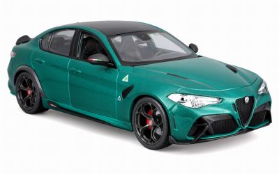 Метална кола Alfa Romeo Giulia GTA Bburago 1:18 зелена