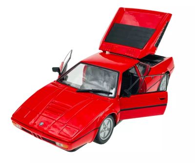 Метална кола BMW M1 Welly 1/24 
