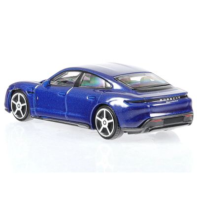 Метална кола Porsche Taycan Turbo S 1:43 Bburago